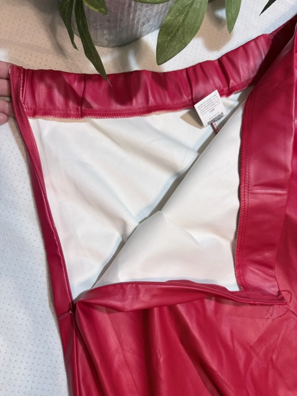 SHEIN Glossy Red A-Line Maxi Skirt - Picture 5 of 7